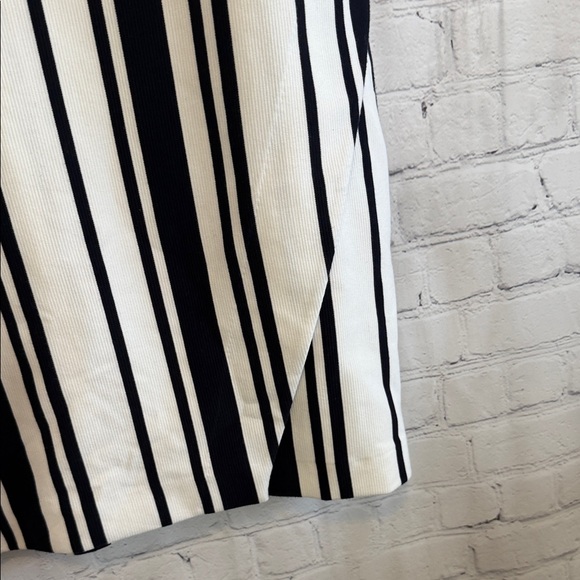 Banana Republic Asymmetrical Black and White Striped Dress With Button Accent 8 - Picture 4 of 6